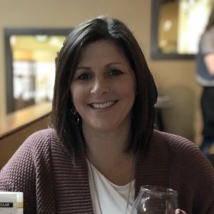 Meet your Posher, Jennifer